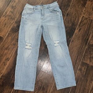 Vera Wang Light Blue Boyfriend Jeans